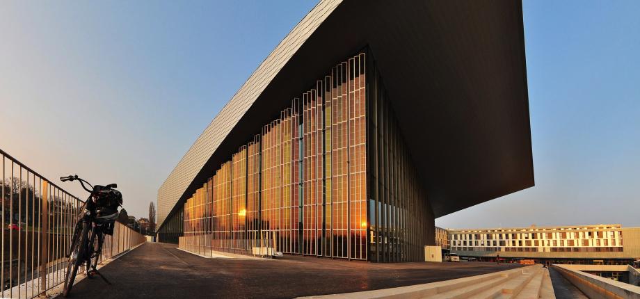 Transition énergétique : Stefania Cacovich cartographie les matériaux photovoltaïques pour des panneaux solaires plus performants